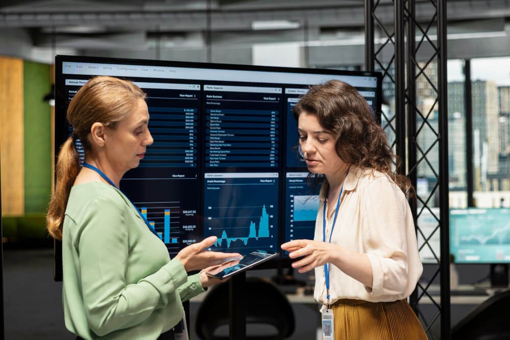 The Future of Data Center Operations: Challenges and Opportunities in ...