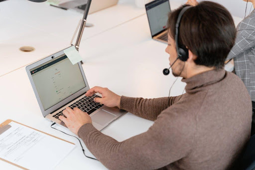 How to Calculate the ROI of Switching from Reactive to Proactive IT Support